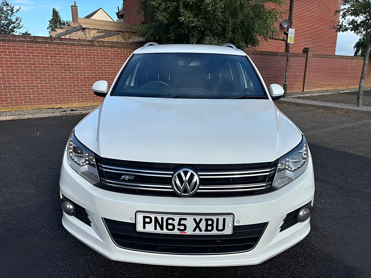 Used 2015 Volkswagen Tiguan R Line 4MOTION White - Interior and Exterior details 3