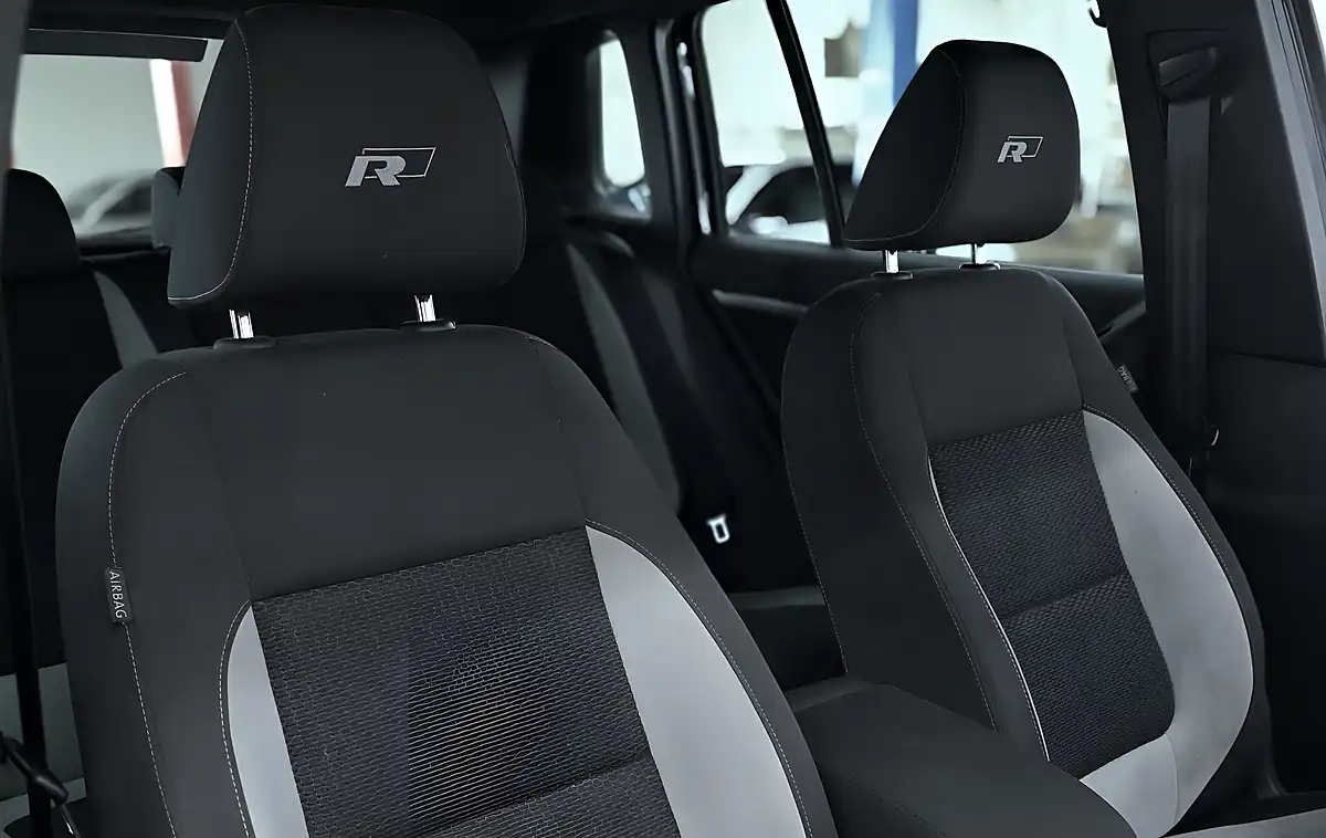 Used 2015 Volkswagen Tiguan R-Line Deep Black Pearl - Interior and Exterior details 18