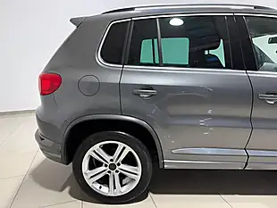 Used 2015 Volkswagen Tiguan R-Line Nimbus Grey - Interior and Exterior details 11