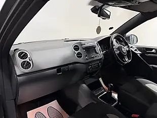 Used 2015 Volkswagen Tiguan R-Line Nimbus Grey - Interior and Exterior details 14