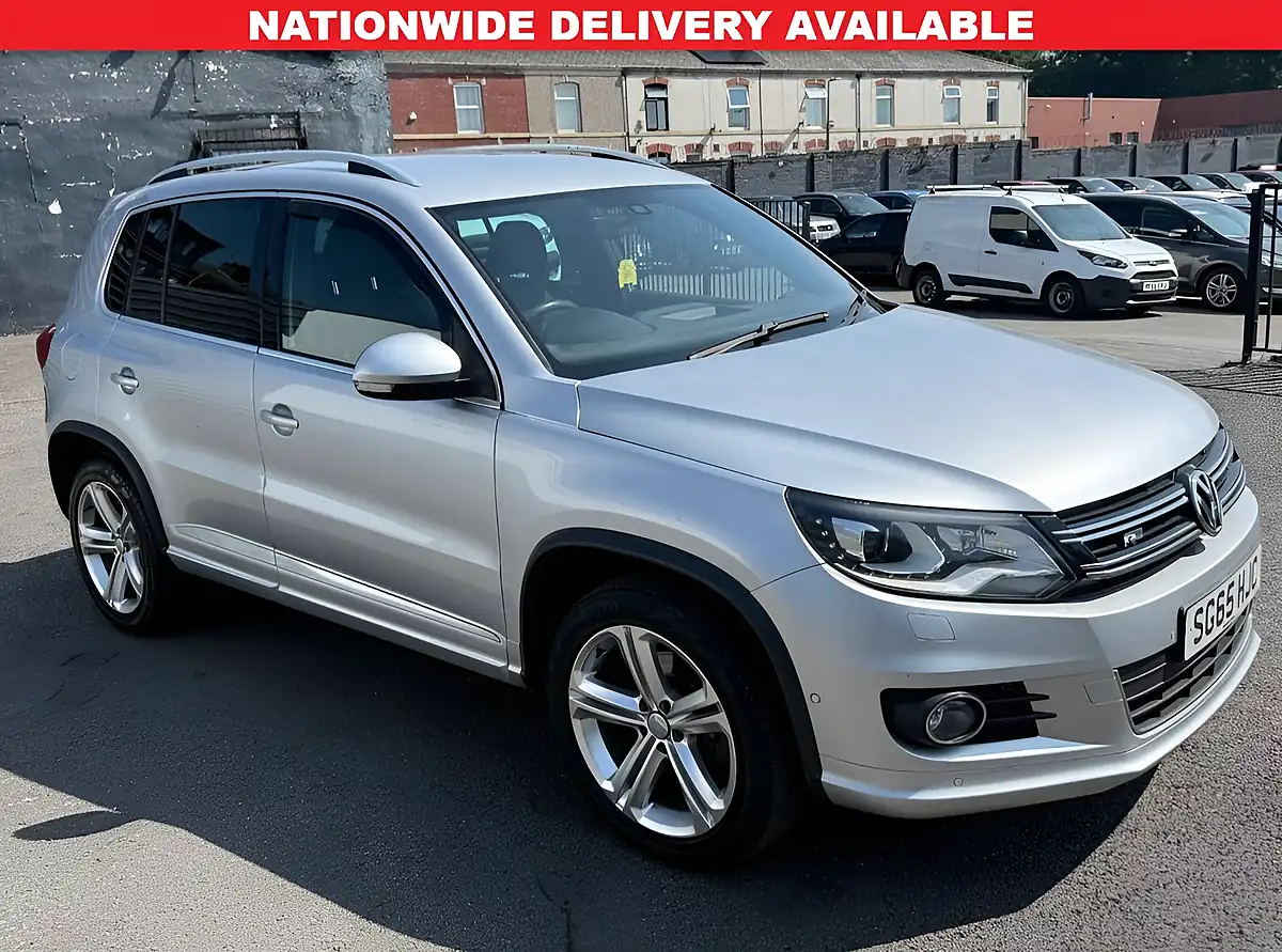 Used 2015 Volkswagen Tiguan R-Line Silver - Interior and Exterior details 3