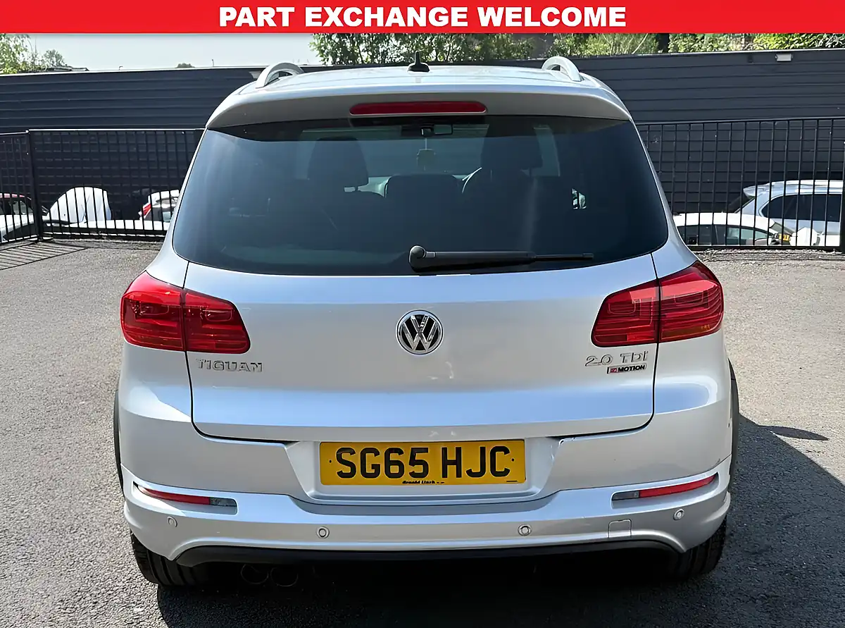 Used 2015 Volkswagen Tiguan R-Line Silver - Interior and Exterior details 6