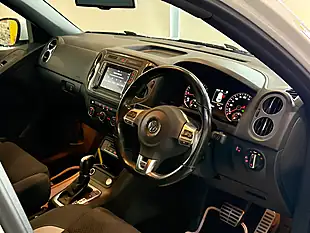 Used 2015 Volkswagen Tiguan R-Line White - Interior and Exterior details 14