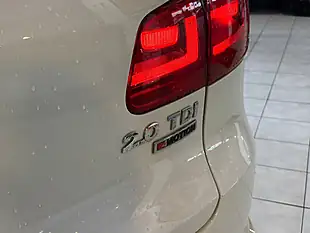 Used 2015 Volkswagen Tiguan R-Line White - Interior and Exterior details 9