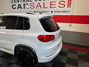 Used 2015 Volkswagen Tiguan R-Line White - Interior and Exterior details 19