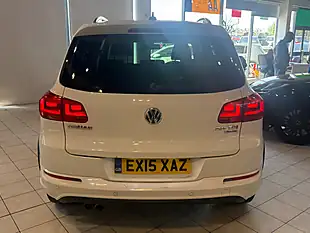 Used 2015 Volkswagen Tiguan R-Line White - Interior and Exterior details 10