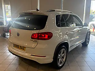 Used 2015 Volkswagen Tiguan R-Line White - Interior and Exterior details 11