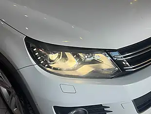 Used 2015 Volkswagen Tiguan R-Line White - Interior and Exterior details 3