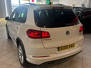 Used 2015 Volkswagen Tiguan R-Line White - Interior and Exterior details 6