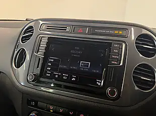 Used 2015 Volkswagen Tiguan R-Line White - Interior and Exterior details 17