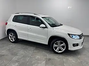 Used 2015 Volkswagen Tiguan R-Line White - Interior and Exterior details 2