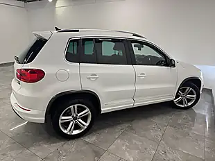 Used 2015 Volkswagen Tiguan R-Line White - Interior and Exterior details 8