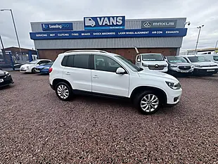 Used 2015 Volkswagen Tiguan Tech Match White - Interior and Exterior details 4