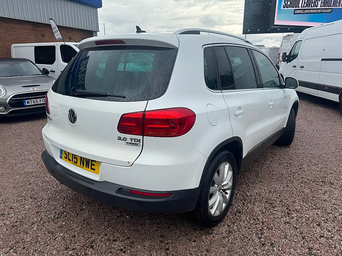 Used 2015 Volkswagen Tiguan Tech Match White - Interior and Exterior details 5