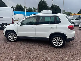 Used 2015 Volkswagen Tiguan Tech Match White - Interior and Exterior details 8