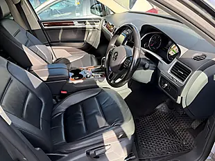 Used 2015 Volkswagen Touareg Bluemotion Tech Se Grey - Interior and Exterior details 14