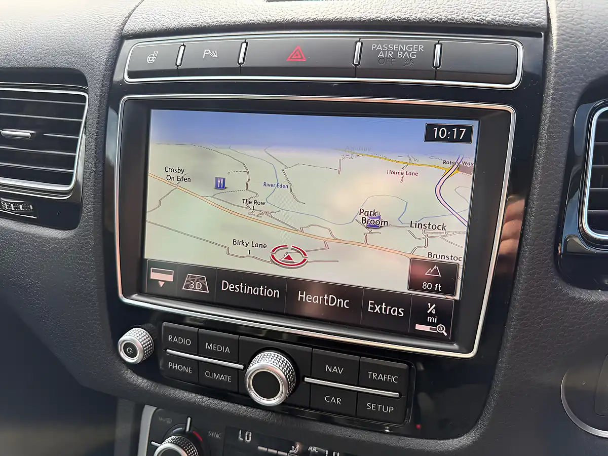 Used 2015 Volkswagen Touareg R-Line Black - Interior and Exterior details 11