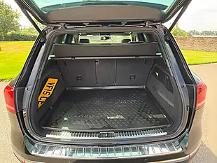 Used 2015 Volkswagen Touareg R-Line Black - Interior and Exterior details 20