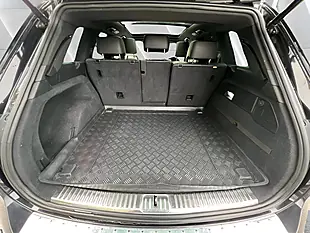 Used 2015 Volkswagen Touareg R-Line Black - Interior and Exterior details 18