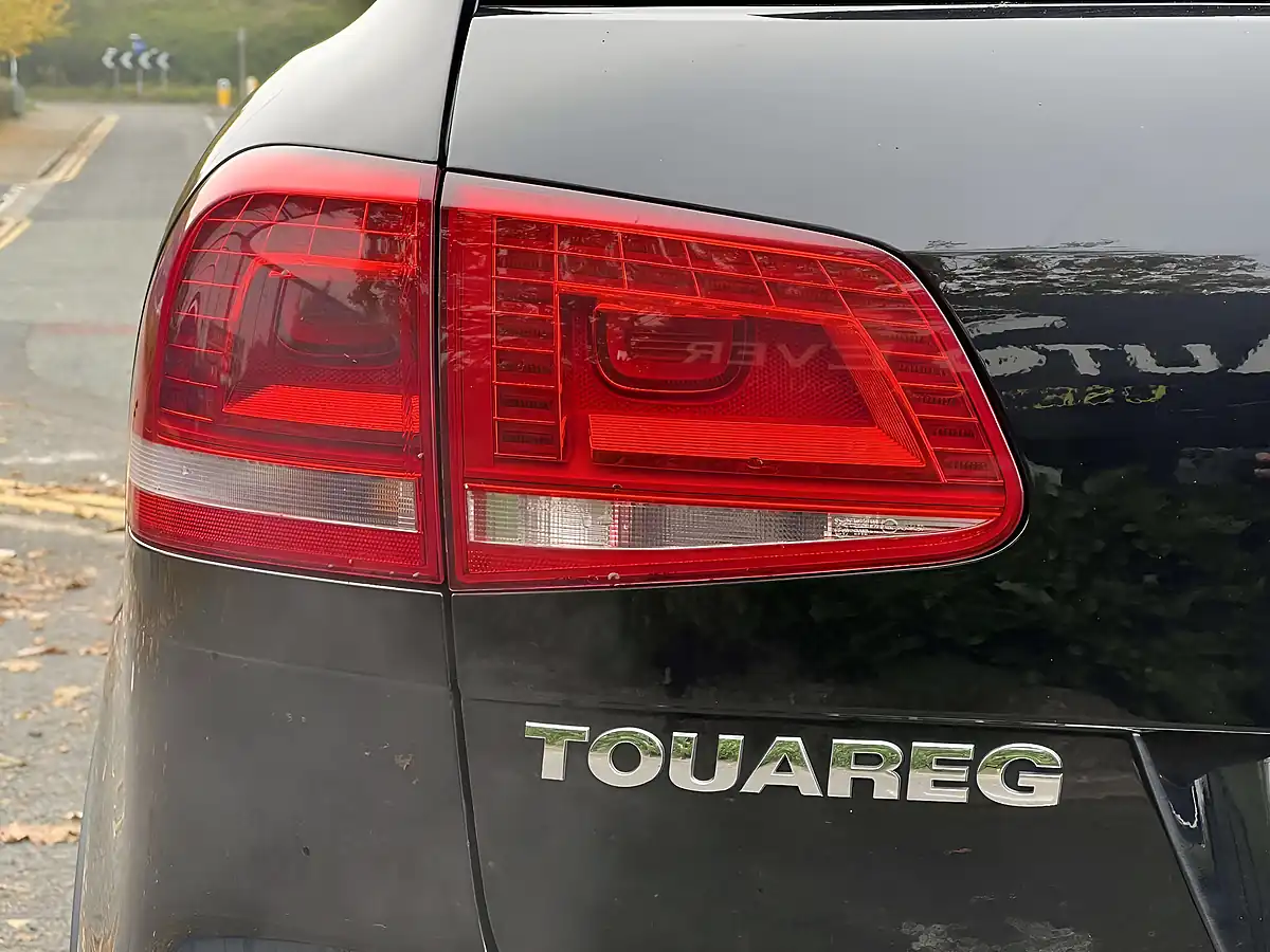 Used 2015 Volkswagen Touareg R-Line Black - Interior and Exterior details 19