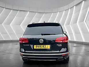 Used 2015 Volkswagen Touareg R-Line Black - Interior and Exterior details 8