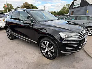 Used 2015 Volkswagen Touareg R-Line Black - Interior and Exterior details 3