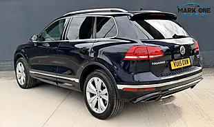 Used 2015 Volkswagen Touareg R-Line Blue - Interior and Exterior details 2