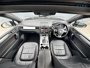 Used 2015 Volkswagen Touareg R-Line Blue - Interior and Exterior details 3