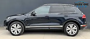 Used 2015 Volkswagen Touareg R-Line Blue - Interior and Exterior details 7