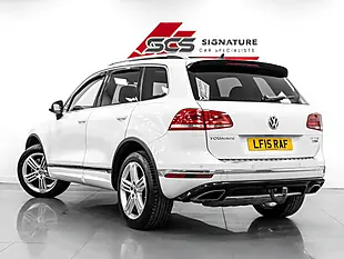 Used 2015 Volkswagen Touareg R-Line Pure White - Interior and Exterior details 3