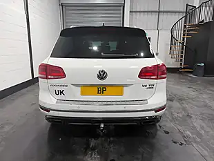 Used 2015 Volkswagen Touareg R-Line White - Interior and Exterior details 8