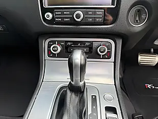 Used 2015 Volkswagen Touareg R-Line White - Interior and Exterior details 16