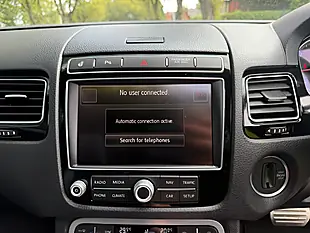 Used 2015 Volkswagen Touareg R-Line White - Interior and Exterior details 19