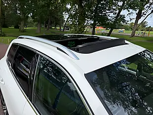 Used 2015 Volkswagen Touareg R-Line White - Interior and Exterior details 2