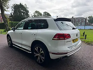 Used 2015 Volkswagen Touareg R-Line White - Interior and Exterior details 6