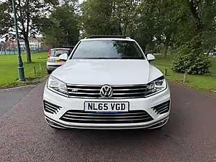Used 2015 Volkswagen Touareg R-Line White - Interior and Exterior details 9