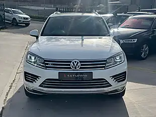 Used 2015 Volkswagen Touareg R-Line White - Interior and Exterior details 3