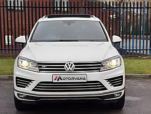 Used 2015 Volkswagen Touareg R-Line White - Interior and Exterior details 2