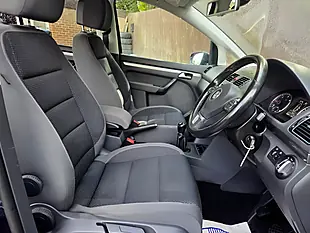 Used 2015 Volkswagen Touran Se Blue - Interior and Exterior details 10