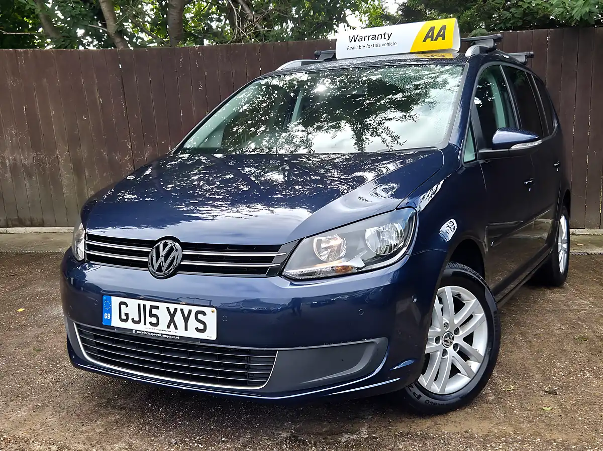 Used 2015 Volkswagen Touran Se Blue - Interior and Exterior details 3