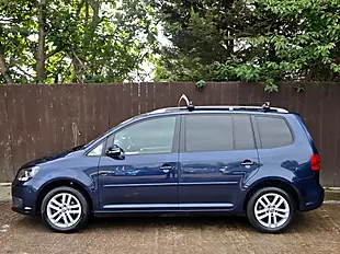 Used 2015 Volkswagen Touran Se Blue - Interior and Exterior details 5
