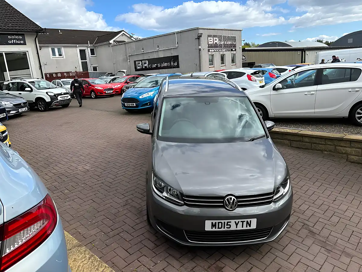 Used 2015 Volkswagen Touran Se Grey - Interior and Exterior details 14