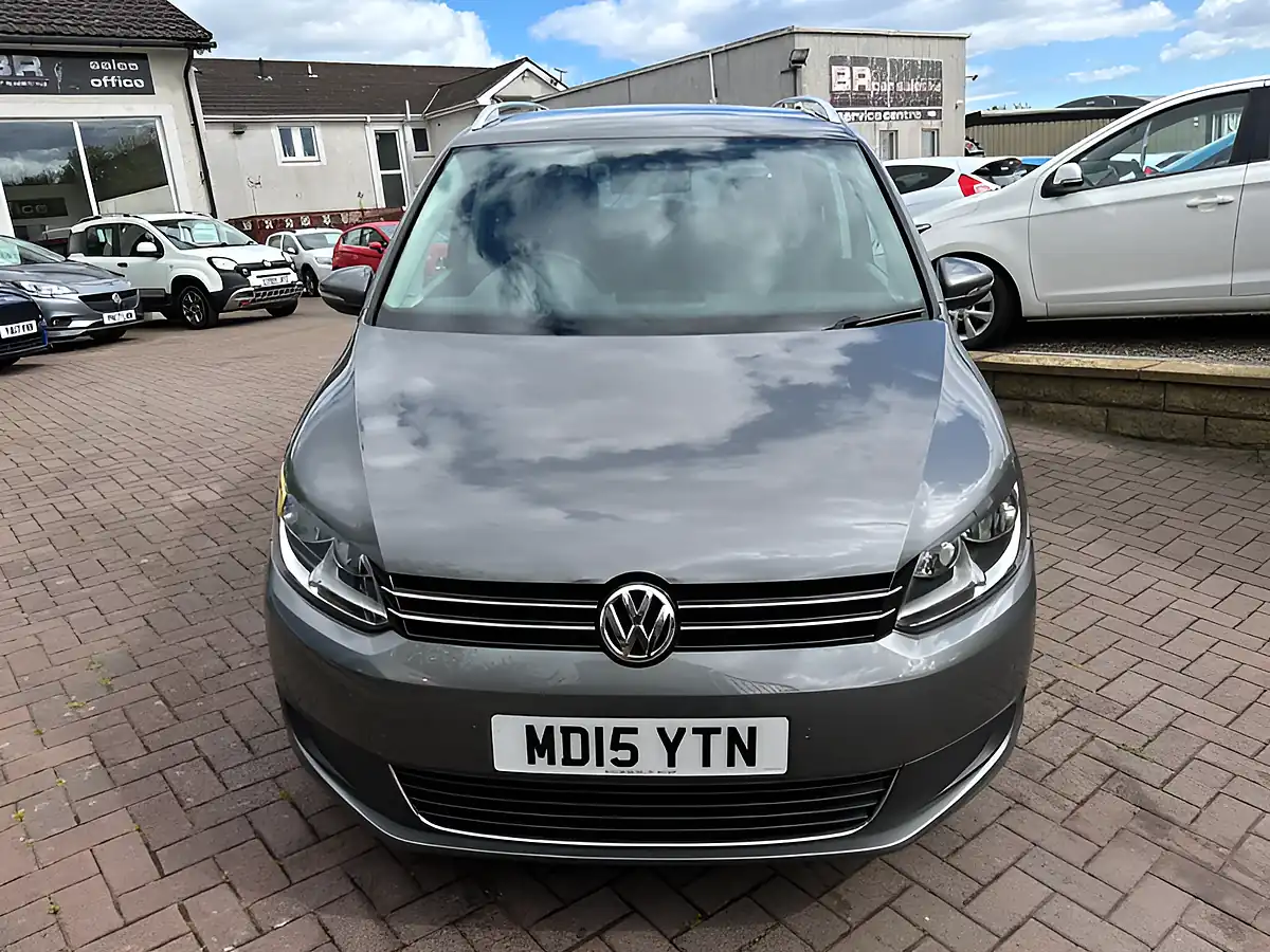 Used 2015 Volkswagen Touran Se Grey - Interior and Exterior details 16