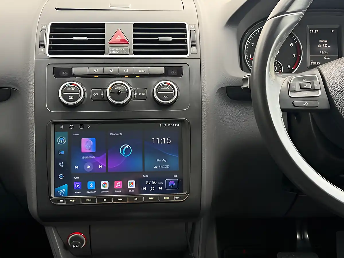 Used 2015 Volkswagen Touran Se - Interior and Exterior details 14