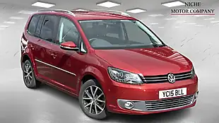 Used 2015 Volkswagen Touran Se Red - Interior and Exterior details 8