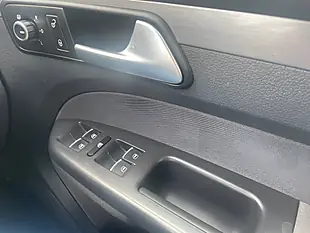 Used 2015 Volkswagen Touran Se Silver - Interior and Exterior details 18