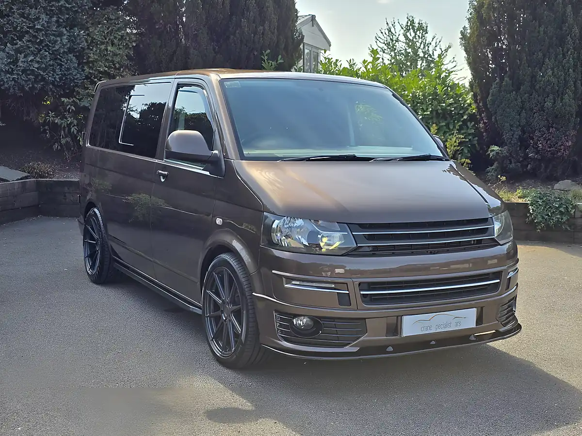 Used 2015 Volkswagen Transporter Highline Brown - Interior and Exterior details 8