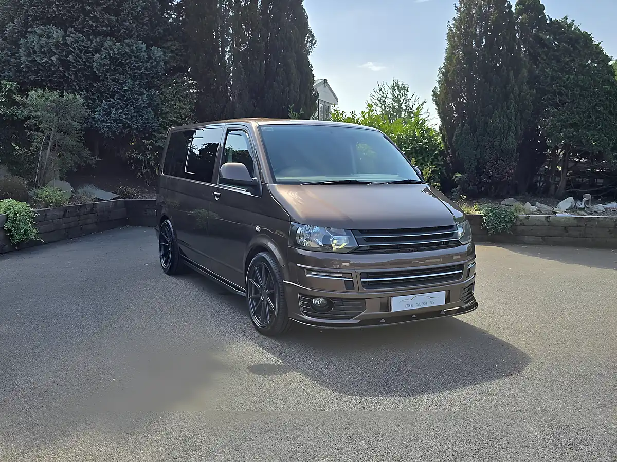 Used 2015 Volkswagen Transporter Highline Brown - Interior and Exterior details 9