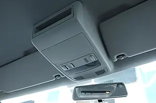 Used 2015 Volkswagen Transporter Sportline Black - Interior and Exterior details 19
