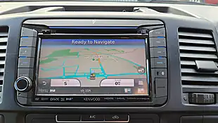 Used 2015 Volkswagen Transporter Sportline T32 Silver - Interior and Exterior details 12